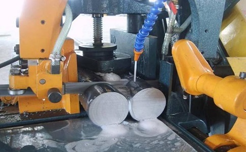 龙胜卧式带锯床的送料方式有哪几种? 龙胜卧式带锯床的送料方式有哪几种?